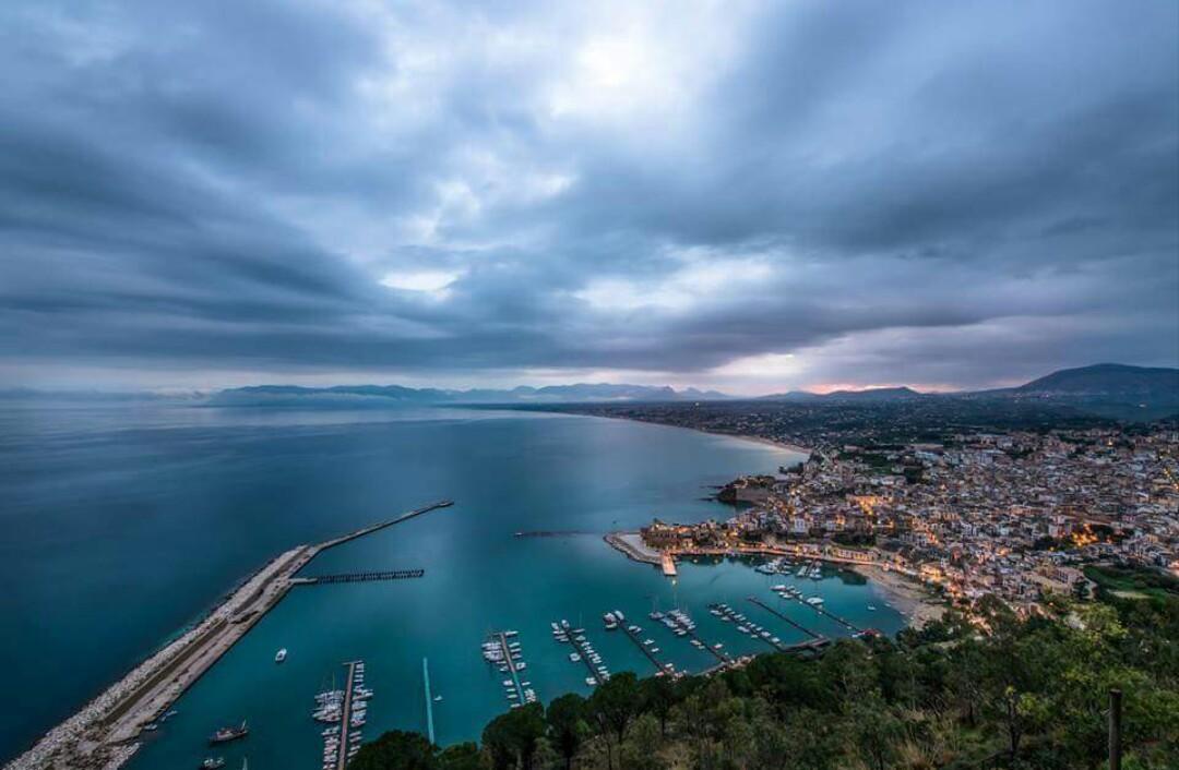 Le Nereidi Bed & Breakfast Castellammare del Golfo Exterior photo